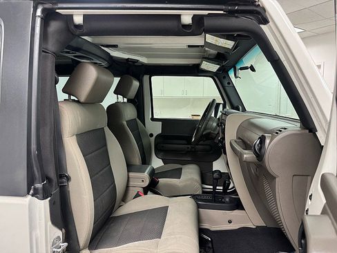 Used 2008 Jeep Wrangler X image 13