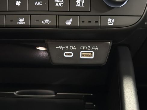 New 2026 Subaru Outback Touring XT image 30