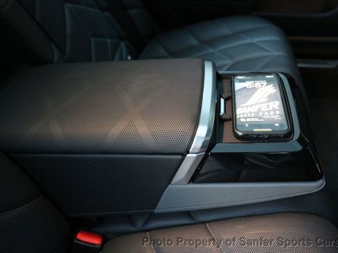 Used 2023 BMW 760i xDrive w/ Executive Package image 33