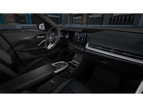 New 2026 BMW X2 xDrive28i image 14