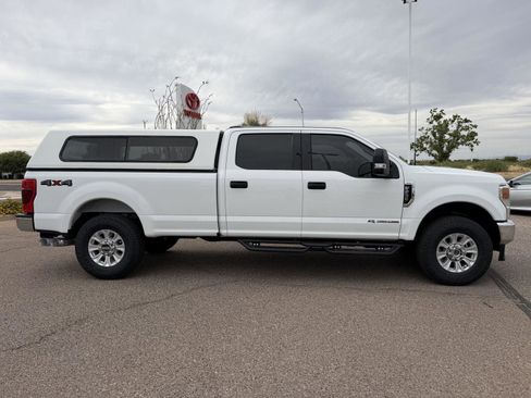 Used 2022 Ford F250 XLT AWD/4WD image 6