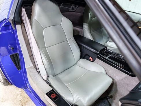 Used 1995 Chevrolet Corvette Coupe RWD image 27