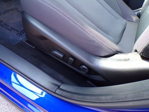 Certified 2024 Subaru Crosstrek 2.0i Premium AWD/4WD image 21