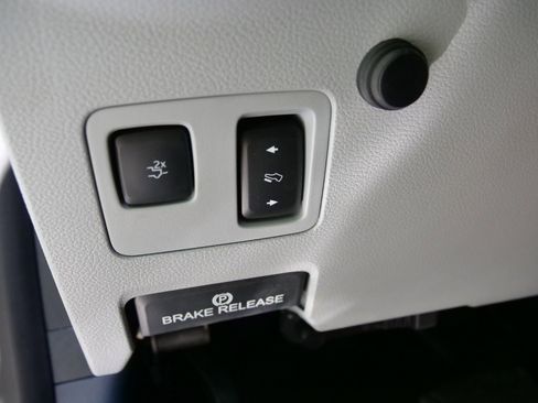 Used 2022 Ford F250 Limited AWD/4WD image 35