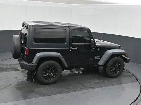 Used 2014 Jeep Wrangler Sport w/ Connectivity Group AWD/4WD image 30