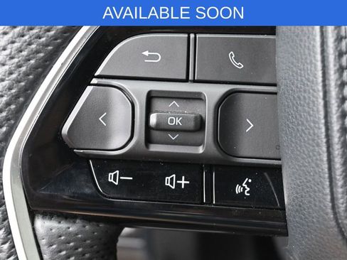 Used 2024 Toyota Tundra Platinum w/ TRD Off-Road Package AWD/4WD image 17