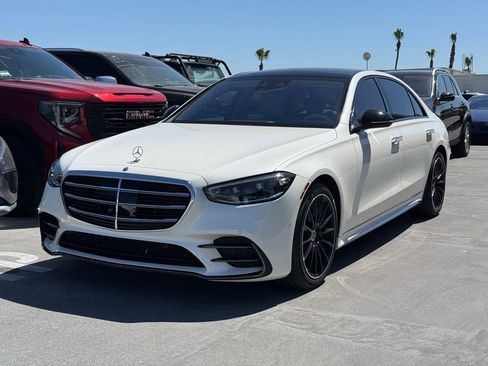 Used 2024 Mercedes-Benz S 580 4MATIC Sedan image 1