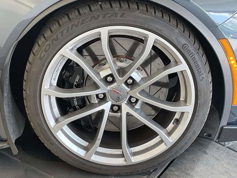 Used 2019 Chevrolet Corvette Grand Sport w/ Carbon Flash Badge Package RWD image 14