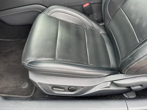 Used 2024 Ford Mustang GT Premium image 12