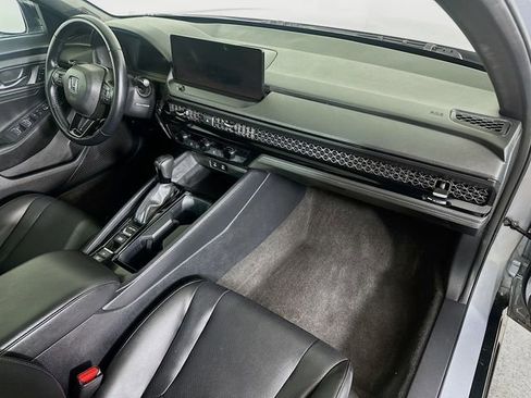 Used 2023 Honda Accord Sport image 31