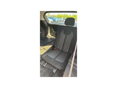 Used 2026 Kia Sorento LX FWD image 11