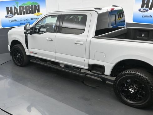 New 2026 Ford F250 Lariat w/ Black Appearance Package AWD/4WD image 24
