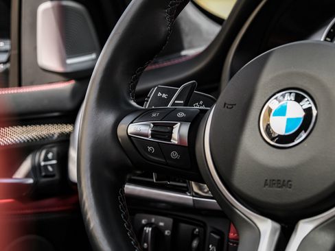 Used 2017 BMW X5 M image 16