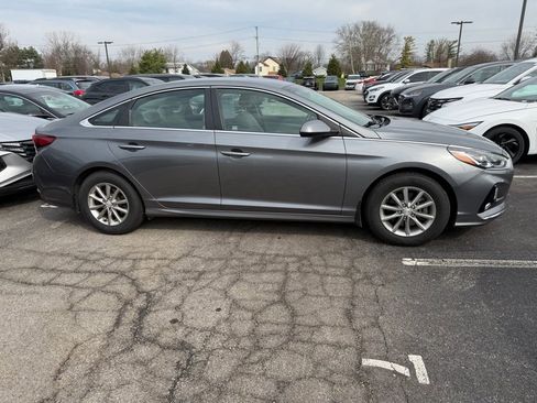 Used 2018 Hyundai Sonata SE image 3
