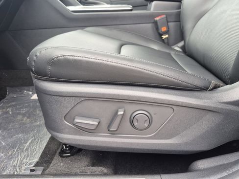 New 2026 Kia Sportage EX image 11