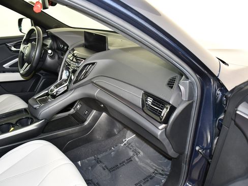 Used 2025 Acura RDX SH-AWD image 40