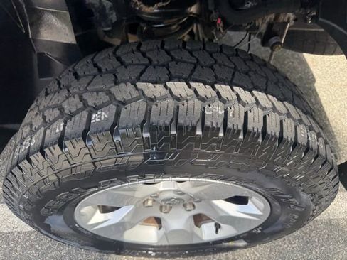 Used 2021 RAM 1500 Big Horn image 24