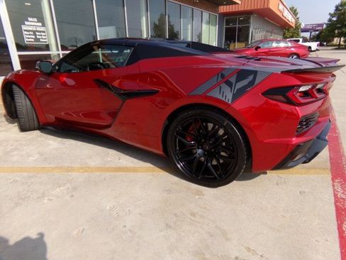 Used 2024 Chevrolet Corvette Z06 RWD image 24