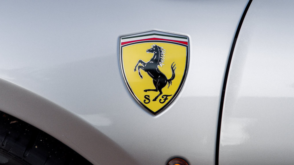 Used 2018 Ferrari 488 Spider RWD image 3