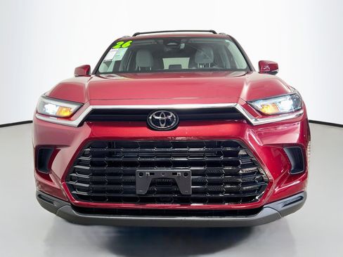 Used 2026 Toyota Grand Highlander AWD Hybrid image 11