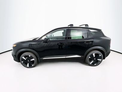 New 2026 Nissan Kicks SR w/ Cold Weather Package