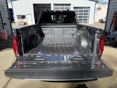 Used 2026 Ford F150 Lariat w/ Equipment Group 501A Mid AWD/4WD image 7