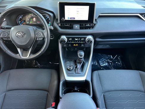Used 2024 Toyota RAV4 SE w/ Weather & Moonroof Package AWD/4WD image 29