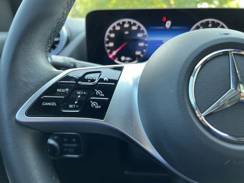 Certified 2025 Mercedes-Benz GLA 250 image 20