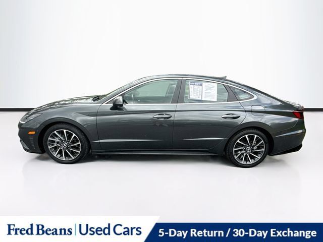 Used 2022 Hyundai Sonata Limited w/ Preferred Accessory Package FWD image 5