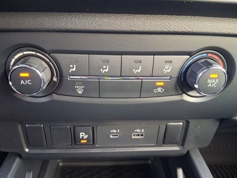 New 2026 Nissan Frontier SV w/ SV Convenience Package RWD image 16