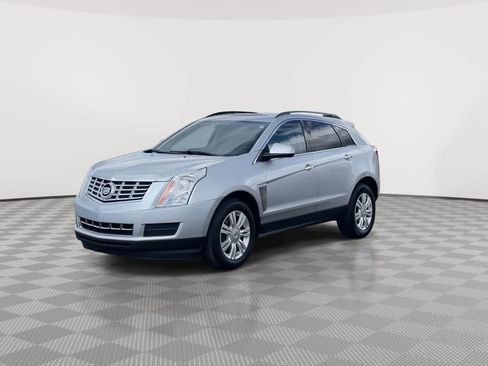 Used 2015 Cadillac SRX FWD image 4