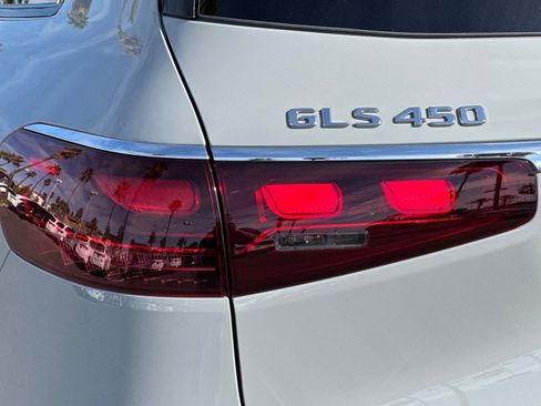 New 2026 Mercedes-Benz GLS 450 4MATIC image 14