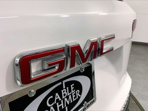Used 2025 GMC Terrain Elevation AWD/4WD image 30