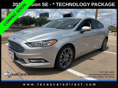 Used 2017 Ford Fusion SE w/ Equipment Group 201A image 1
