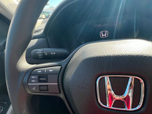 New 2025 Honda Accord SE image 23