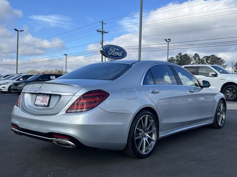 Used 2018 Mercedes-Benz S 450 Sedan image 3