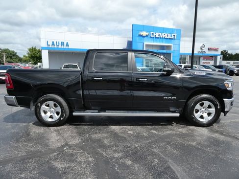 Used 2019 RAM 1500 Big Horn AWD/4WD image 4