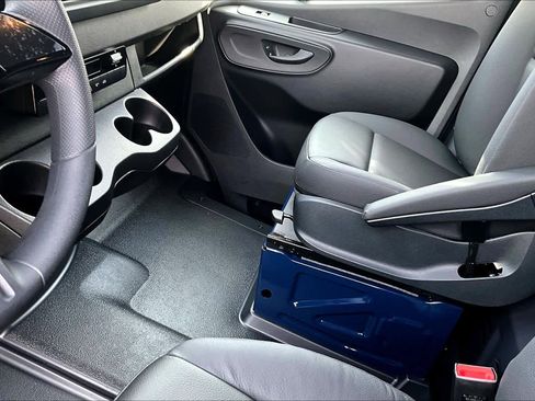 New 2026 Mercedes-Benz Sprinter 2500 image 11