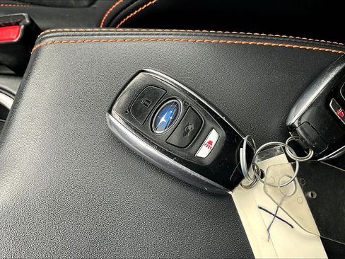 Used 2018 Subaru Crosstrek 2.0i Limited image 10