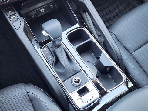 New 2025 Kia Telluride S image 13