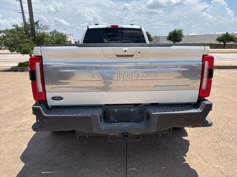 Used 2024 Ford F350 King Ranch w/ FX4 Off-Road Package AWD/4WD image 6