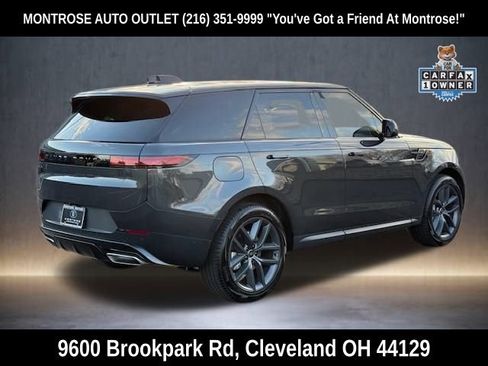 Used 2025 Land Rover Range Rover Sport SE image 7