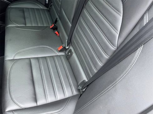 Used 2022 Alfa Romeo Stelvio Veloce image 43