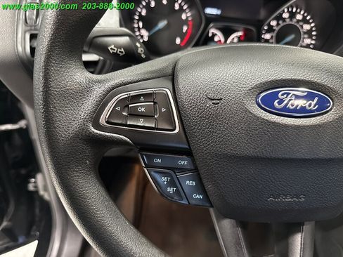 Used 2018 Ford Escape SE image 21