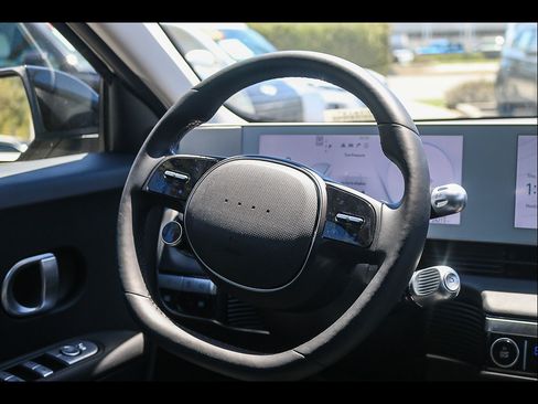 Certified 2024 Hyundai Ioniq 5 SEL RWD image 21