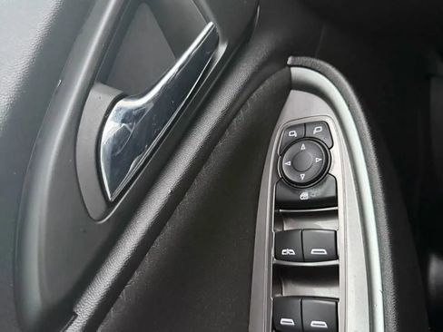 Used 2023 Chevrolet Malibu LT FWD image 22