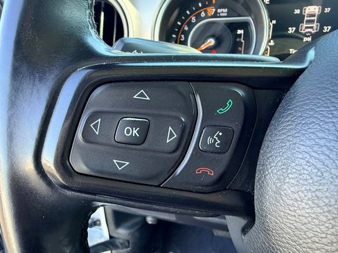 Used 2018 Jeep Wrangler Unlimited Sport w/ Technology Group AWD/4WD image 20