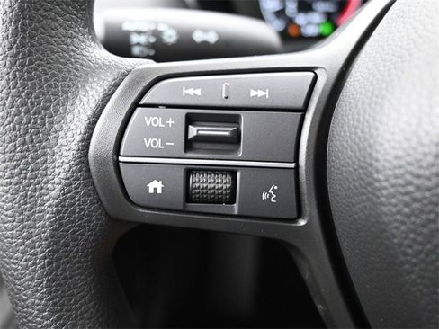 New 2026 Honda HR-V LX image 27