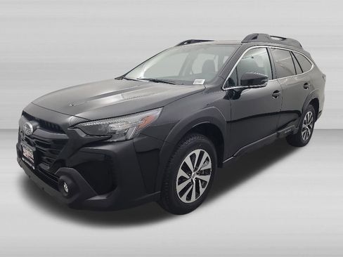 Used 2025 Subaru Outback Premium AWD/4WD image 7