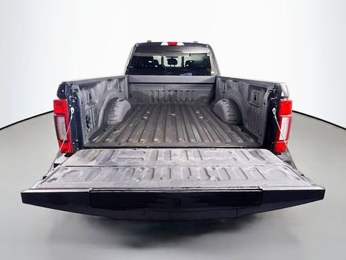 Used 2020 Ford F350 Lariat image 28
